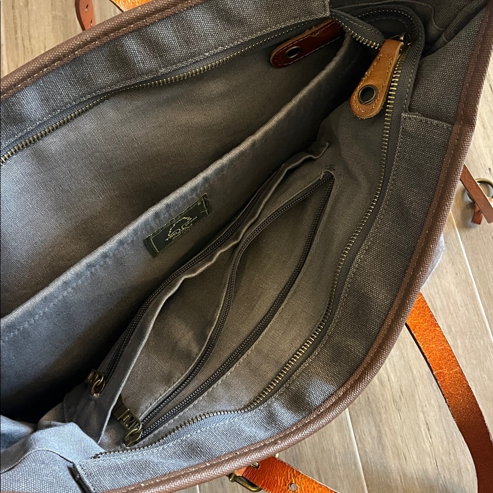 TSD Brand Redwood Shopper Tote Gray Canvas & Leather - Picture 7 of 8